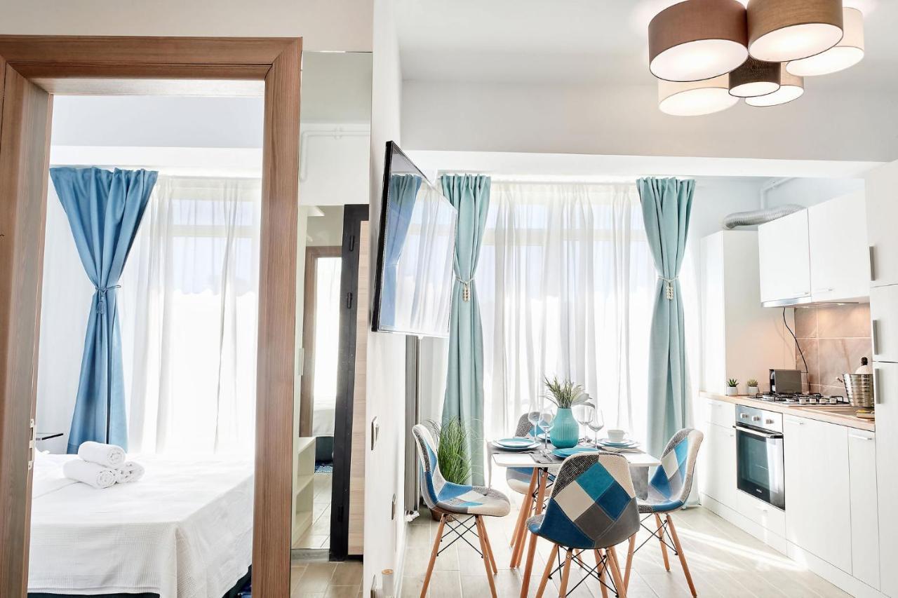 Summer Studio Spa N Pools Beach Resort Năvodari Exteriör bild